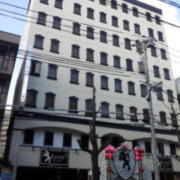 ジャガーホテル神戸サウス(神戸市中央区/ラブホテル)の写真『夕方の外観③』by 少佐