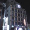 ベイサイドホテル アイズ(船橋市/ラブホテル)の写真『夜の外観  正面南側／西側全景』by ルーリー９nine