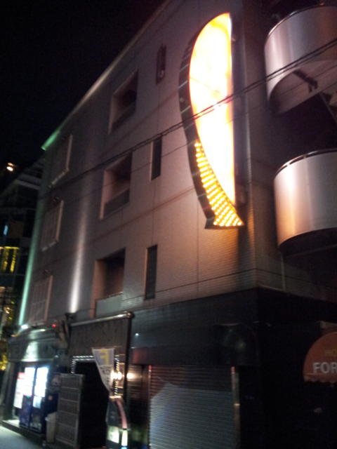 FOR YOU（フォーユー）(大阪市/ラブホテル)の写真『夜の外観⑥』by 少佐