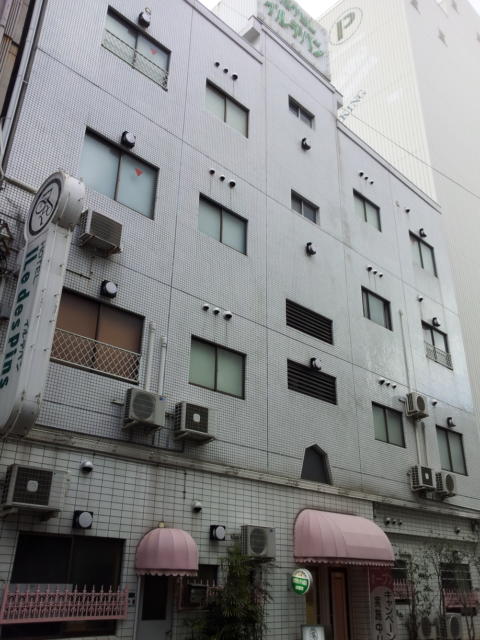 ホテル イルデパン(神戸市中央区/ラブホテル)の写真『昼の外観⑤』by 少佐