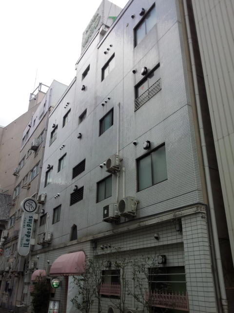 ホテル イルデパン(神戸市中央区/ラブホテル)の写真『昼の外観②』by 少佐
