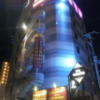 HOTEL MANHATTAN 長居店（マンハッタン）(大阪市/ラブホテル)の写真『夜の外観⑤』by 少佐