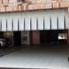 ホテル スイーツガーデン(名古屋市中区/ラブホテル)の写真『朝の駐車場の出入口付近の様子』by 少佐