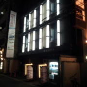 堂山ホテル(大阪市/ラブホテル)の写真『夜の外観⑤』by 少佐