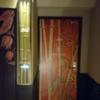 HOTEL GRASSINO URBAN RESORT(立川市/ラブホテル)の写真『302号室の扉』by おむすび