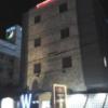 RESORT W HOTEL（リゾートダブルホテル）(さいたま市岩槻区/ラブホテル)の写真『夜の外観  正面西側概観』by ルーリー９nine