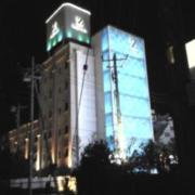 HOTEL Z(ズー)(さいたま市岩槻区/ラブホテル)の写真『夜の外観  南西の角全景』by ルーリー９nine