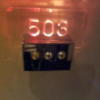 HOTEL PROUD（プラウド）(新宿区/ラブホテル)の写真『廊下壁面の部屋番号標示板』by 少佐