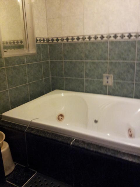 HOTEL PROUD（プラウド）(新宿区/ラブホテル)の写真『503号室の浴室①』by 少佐
