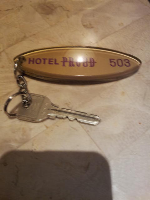 HOTEL PROUD（プラウド）(新宿区/ラブホテル)の写真『503号室の鍵』by 少佐
