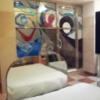 HOTEL TIFFARD（ティファード）(新宿区/ラブホテル)の写真『803号室の室内⑥(ベッドの枕元から浴室扉を撮影)』by 少佐