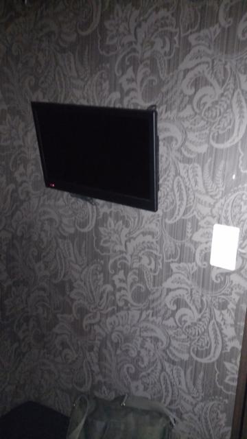 レンタルルーム MK(千代田区/ラブホテル)の写真『807号室　壁掛けテレビ』by 上戸 信二