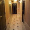 ビーナス(新宿区/ラブホテル)の写真『5階の廊下』by 少佐