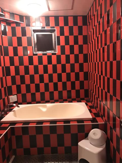 ラピア(新宿区/ラブホテル)の写真『307号室の浴室④』by 少佐