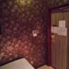 モティー(渋谷区/ラブホテル)の写真『304号室　部屋の入り口のすぐ前にベットがあります』by 巨乳輪ファン