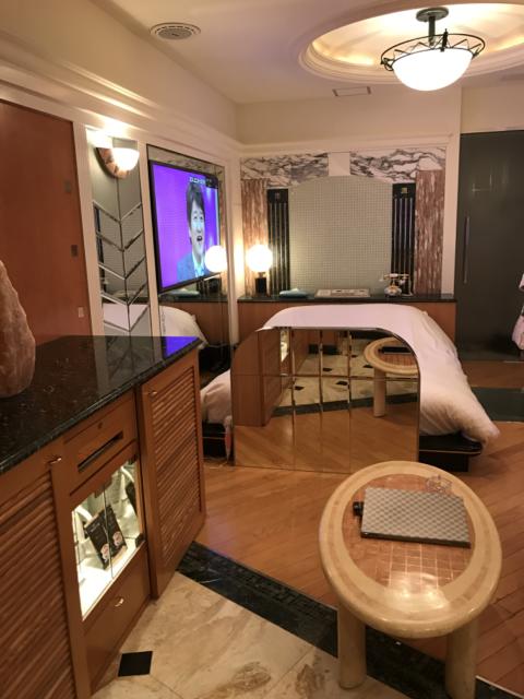 HOTEL TIFFARD（ティファード）(新宿区/ラブホテル)の写真『313号室の室内⑤』by 少佐