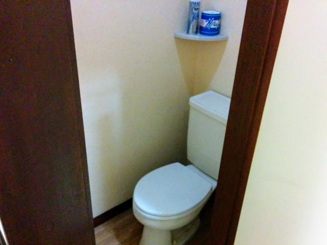 かじか(新宿区/ラブホテル)の写真『303号室のトイレ』by 名無しさん（ID:10185）