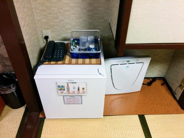 かじか(新宿区/ラブホテル)の写真『303号室の冷蔵庫』by 名無しさん（ID:10185）
