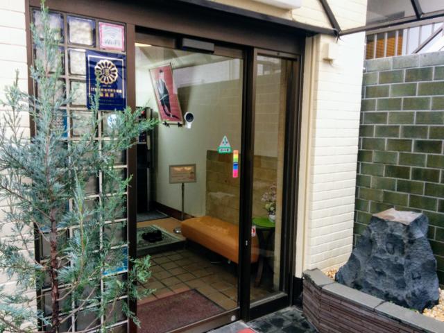 かじか(新宿区/ラブホテル)の写真『入口』by 名無しさん（ID:10185）