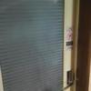 CHECK INN BALI(豊島区/ラブホテル)の写真『102号室浴室のドア』by ミド丸