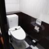 HOTEL EMERALD（エメラルド）(品川区/ラブホテル)の写真『102号室　洗浄機能付きトイレ』by マーケンワン