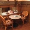 ホテルLALA33(豊島区/ラブホテル)の写真『203号室 椅子、テーブル』by mee