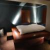 トキワ WEST（ニュートキワ）(豊島区/ラブホテル)の写真『403　ベッド周辺や間接照明』by ゆかるん