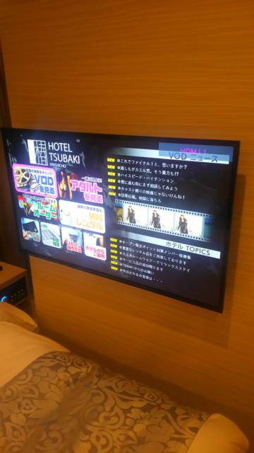 HOTEL TSUBAKI 錦糸町(墨田区/ラブホテル)の写真『210号室テレビ』by ミド丸