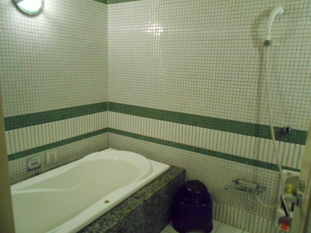 スターリゾートI(入間市/ラブホテル)の写真『107号室、バスルーム』by もんが～