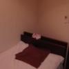 レンタルルーム オーロラ(荒川区/ラブホテル)の写真『206号室　ベッド周り』by カモメの民兵さん