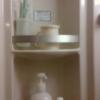 レンタルルーム ビスタ(新宿区/ラブホテル)の写真『2号室のシャワー室　歯ブラシ　コップ』by 上戸 信二