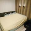 ホテル アトランタ(豊島区/ラブホテル)の写真『602号室 室内 入口側からベッドを望む』by fooo