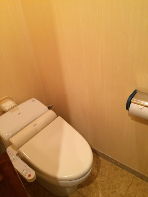 XO新宿(新宿区/ラブホテル)の写真『606号室トイレ』by こういち
