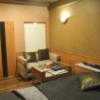 NUDA（ヌーダ） by H-SEVEN(横浜市中区/ラブホテル)の写真『202号室　全景　奥の扉が浴室』by INA69