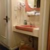 PRINCESS1世(プリンセスイッセイ)(文京区/ラブホテル)の写真『303号室 ベッドから見た洗面台とタオル類』by ＬＳＰＤ