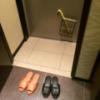 ホテル エリアス(豊島区/ラブホテル)の写真『207号室 玄関』by mee