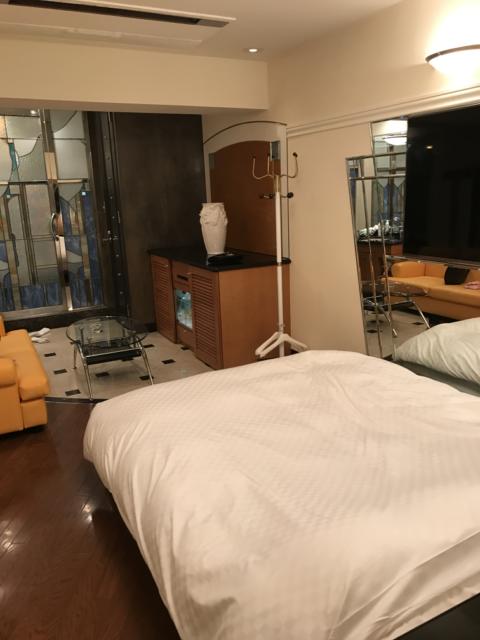 HOTEL TIFFARD（ティファード）(新宿区/ラブホテル)の写真『712号室の室内③』by 少佐