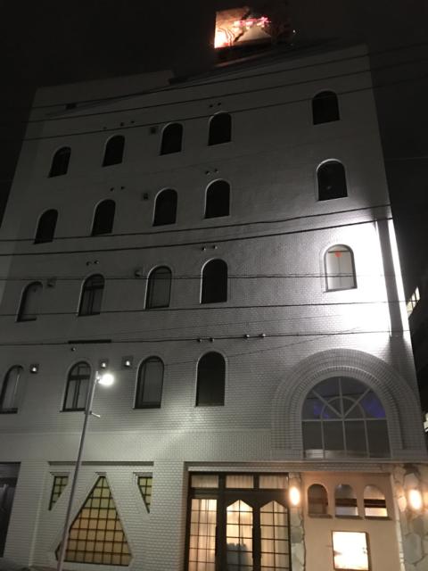ホテル アテネ(柏市/ラブホテル)の写真『夜の外観・西側』by 少佐