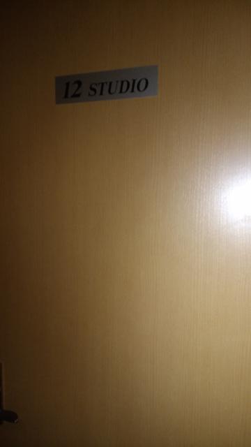 レンタルルーム ROOMS(新宿区/ラブホテル)の写真『12号室　入口』by 上戸 信二
