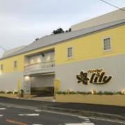HOTEL lily（リリー）(全国/ラブホテル)の写真『夕方の外観・南西側』by 少佐