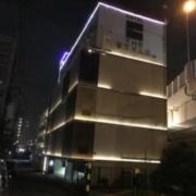 THE STYLE(スタイル)(横浜市神奈川区/ラブホテル)の写真『夜の外観・西側②』by 少佐