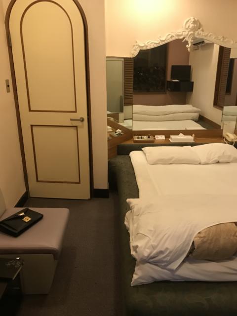 HOTEL BON（ボン）(新宿区/ラブホテル)の写真『101号室の室内②』by 少佐
