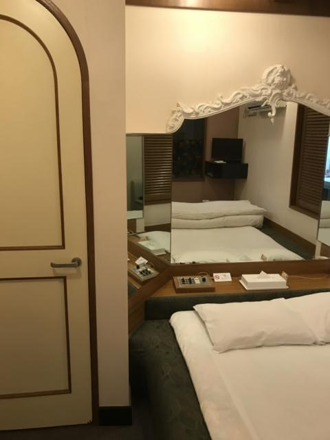 HOTEL BON（ボン）(新宿区/ラブホテル)の写真『101号室の室内⑤』by 少佐