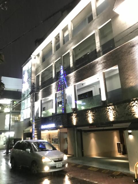 ホテル リンデン王子店(北区/ラブホテル)の写真『夜の外観・北東側②』by 少佐