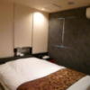 ホテル モアナ大塚(豊島区/ラブホテル)の写真『204号室部屋とベッド』by 格付屋