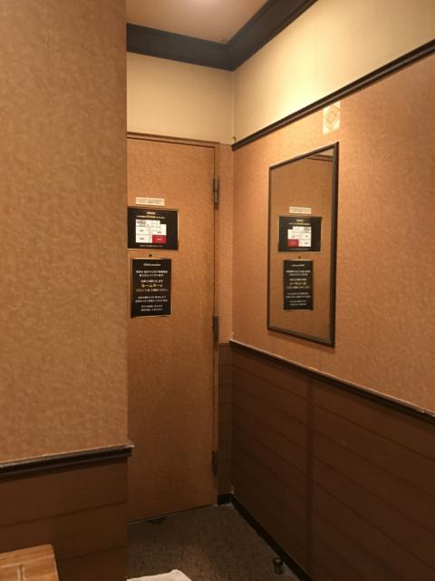HOTEL i（アイ）(新宿区/ラブホテル)の写真『203号室の室内④』by 少佐