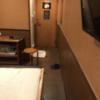 HOTEL i（アイ）(新宿区/ラブホテル)の写真『203号室の室内(居室から玄関)⑨』by 少佐