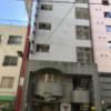 錦糸町 プチテル(墨田区/ラブホテル)の写真『ホテルが入居している建物の昼の外観』by 少佐