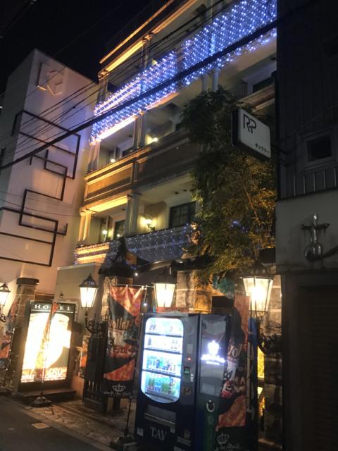 HOTEL SALLE de BAIN(サル デ バーン)(大阪市/ラブホテル)の写真『夜の外観①』by 少佐