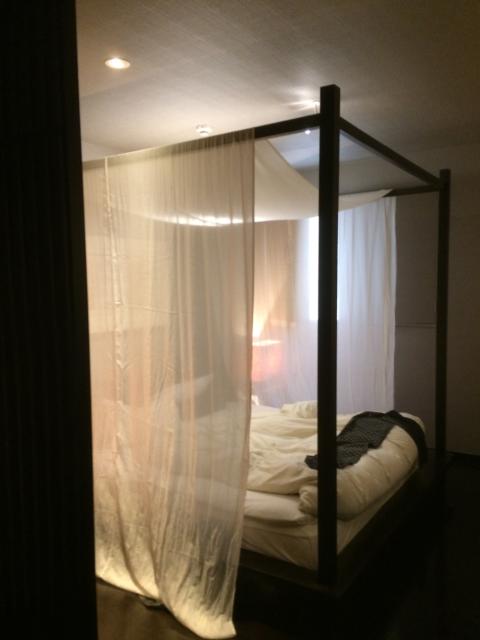 AROMA KURAVI(アロマクラヴィ)(川崎市川崎区/ラブホテル)の写真『501号室 ベッド』by 名無しさん（ID:34218）